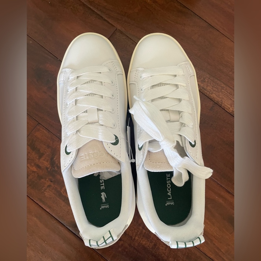 NWT Lacoste White Carnaby Platform Trainers - Picture 4 of 5